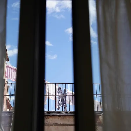 Nocleg ze śniadaniem B&B Universita Katania