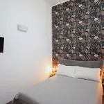 Duomo & University Rooms Catania Center Bed & Breakfast 4*