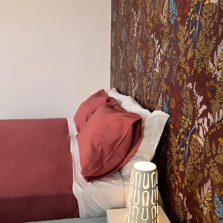 Nocleg ze śniadaniem Universita 4*