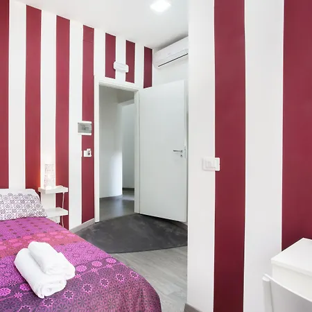 Nocleg ze śniadaniem Universita 4*