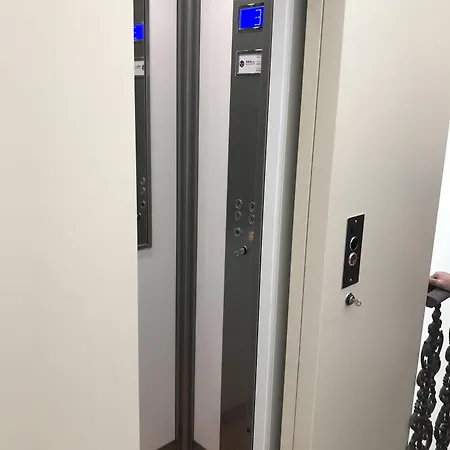 Universita Nocleg ze śniadaniem Katania