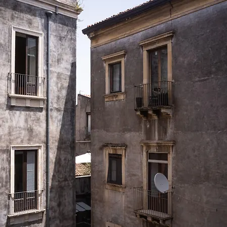 Nocleg ze śniadaniem Universita