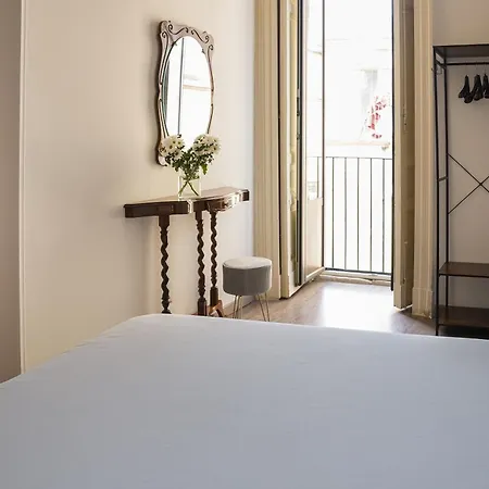 Duomo & University Rooms Catania Center Bed & Breakfast 4*